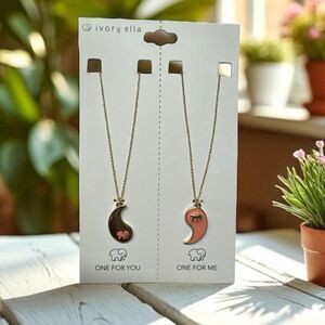 ivory ella Matching Necklace Set